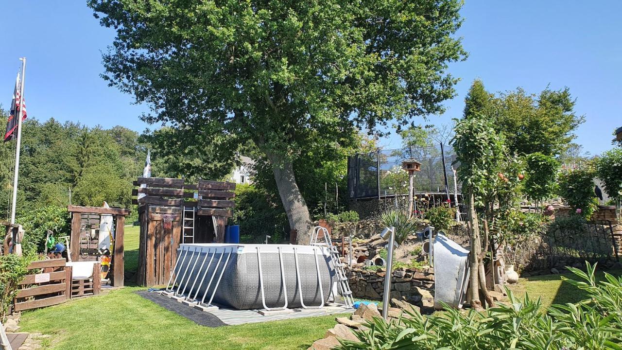 Frankes Lodge Apartment Mit Garten Und Pool, 6 Einzelbetten, Parkplatz 埃森 外观 照片