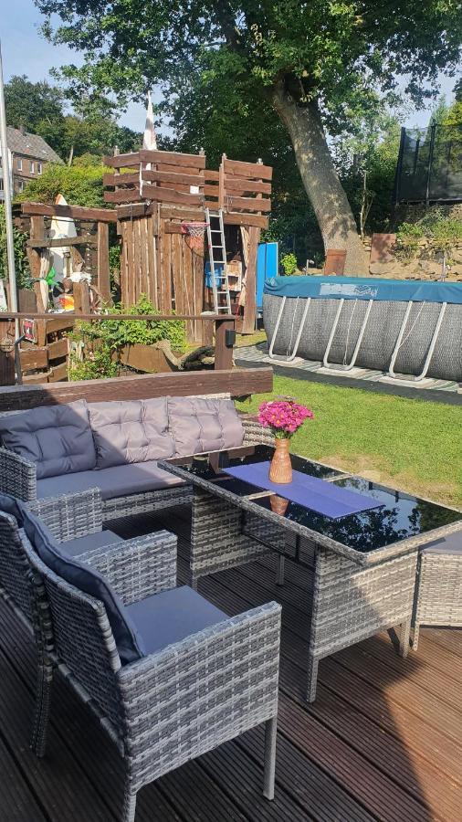 Frankes Lodge Apartment Mit Garten Und Pool, 6 Einzelbetten, Parkplatz 埃森 外观 照片