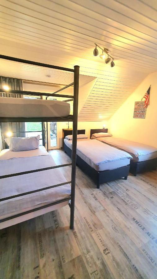 Frankes Lodge Apartment Mit Garten Und Pool, 6 Einzelbetten, Parkplatz 埃森 外观 照片