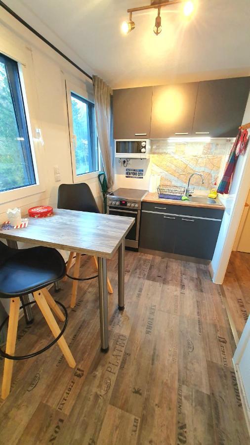 Frankes Lodge Apartment Mit Garten Und Pool, 6 Einzelbetten, Parkplatz 埃森 外观 照片