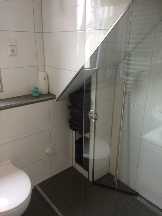 Frankes Lodge Apartment Mit Garten Und Pool, 6 Einzelbetten, Parkplatz 埃森 外观 照片