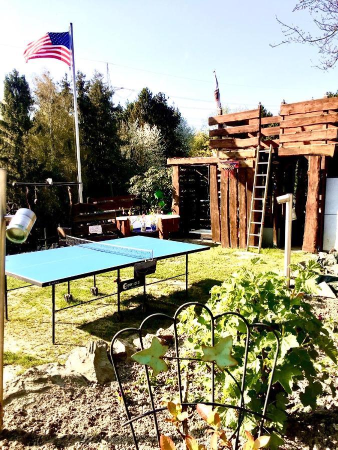Frankes Lodge Apartment Mit Garten Und Pool, 6 Einzelbetten, Parkplatz 埃森 外观 照片